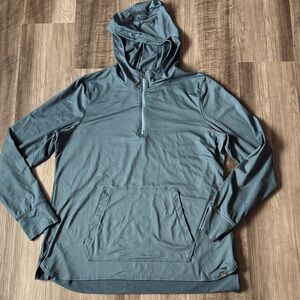 L.L. Bean large women’s 1/4 zip pullover shirt top athletic travel casual misses